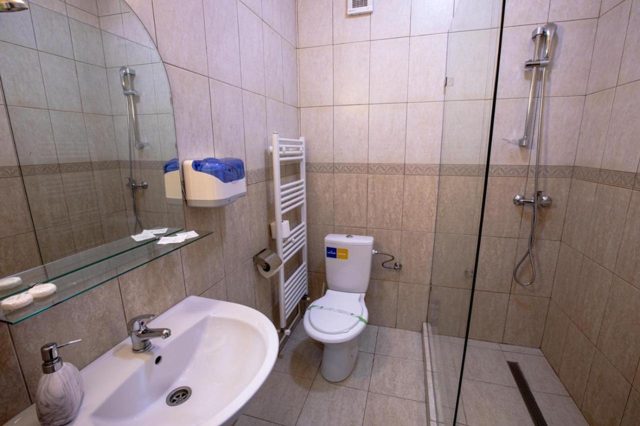 Pensiunea Mirific Dubová Exteriér fotografie